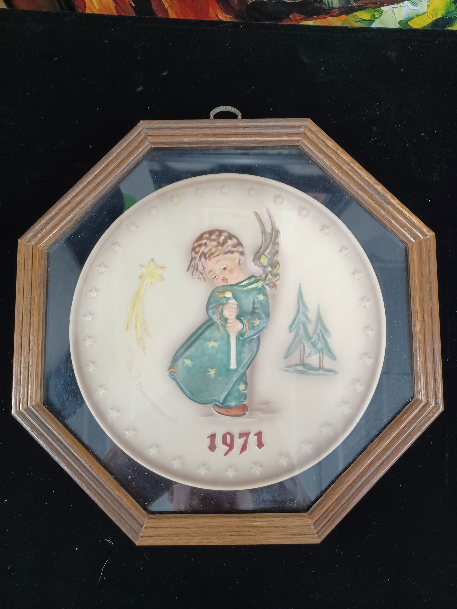 Vintage 1971 Hummel Plate Framed in wood case (1 of 3)