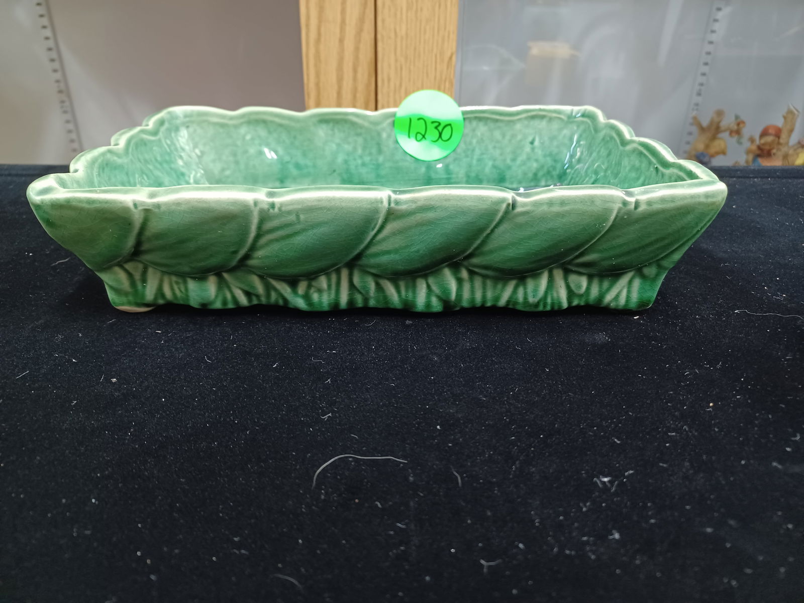 Vintage McCoy Planter Green (1 of 4)