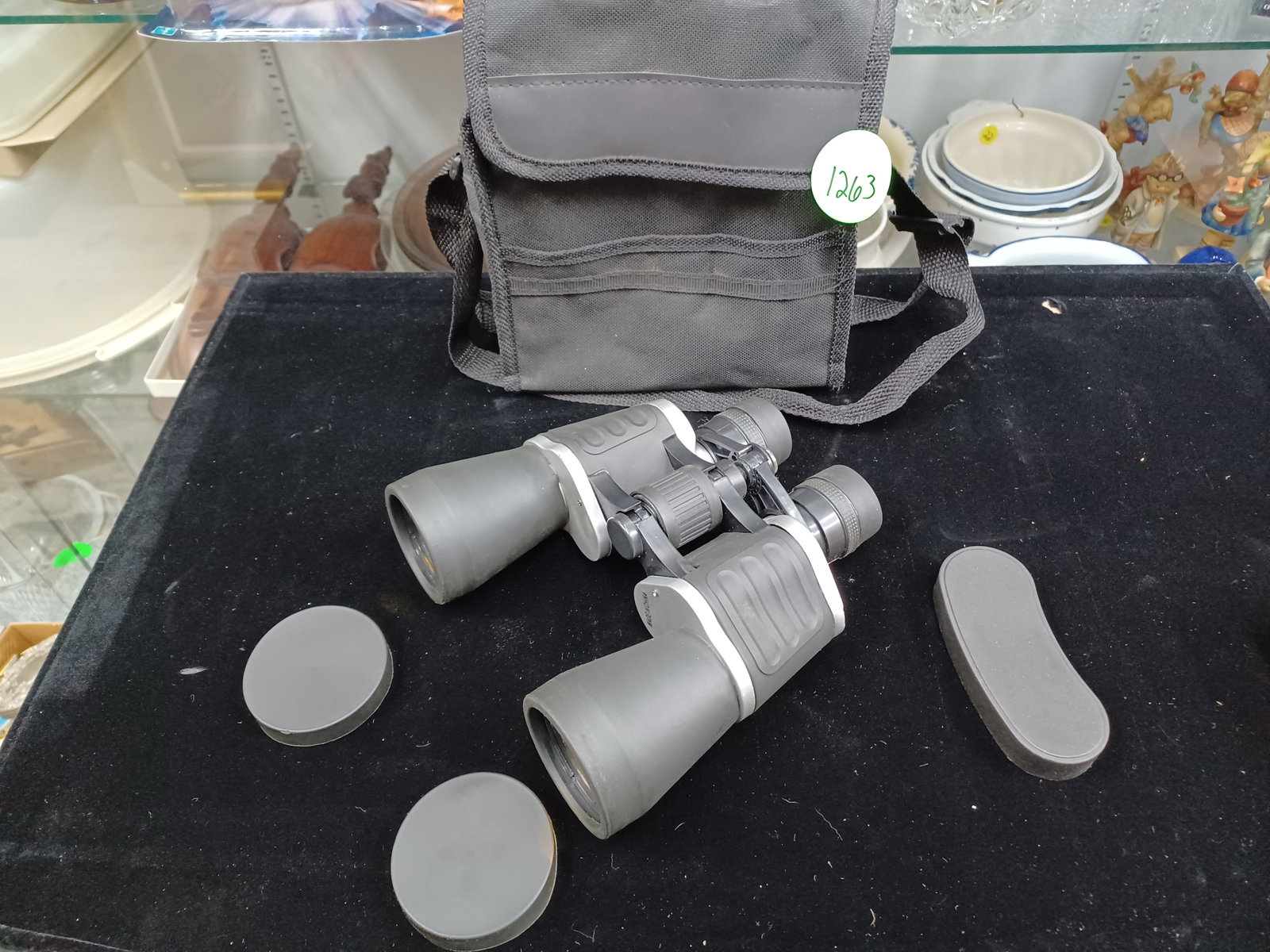 Vintage Skyline Binoculars with case and covers: see photos for details