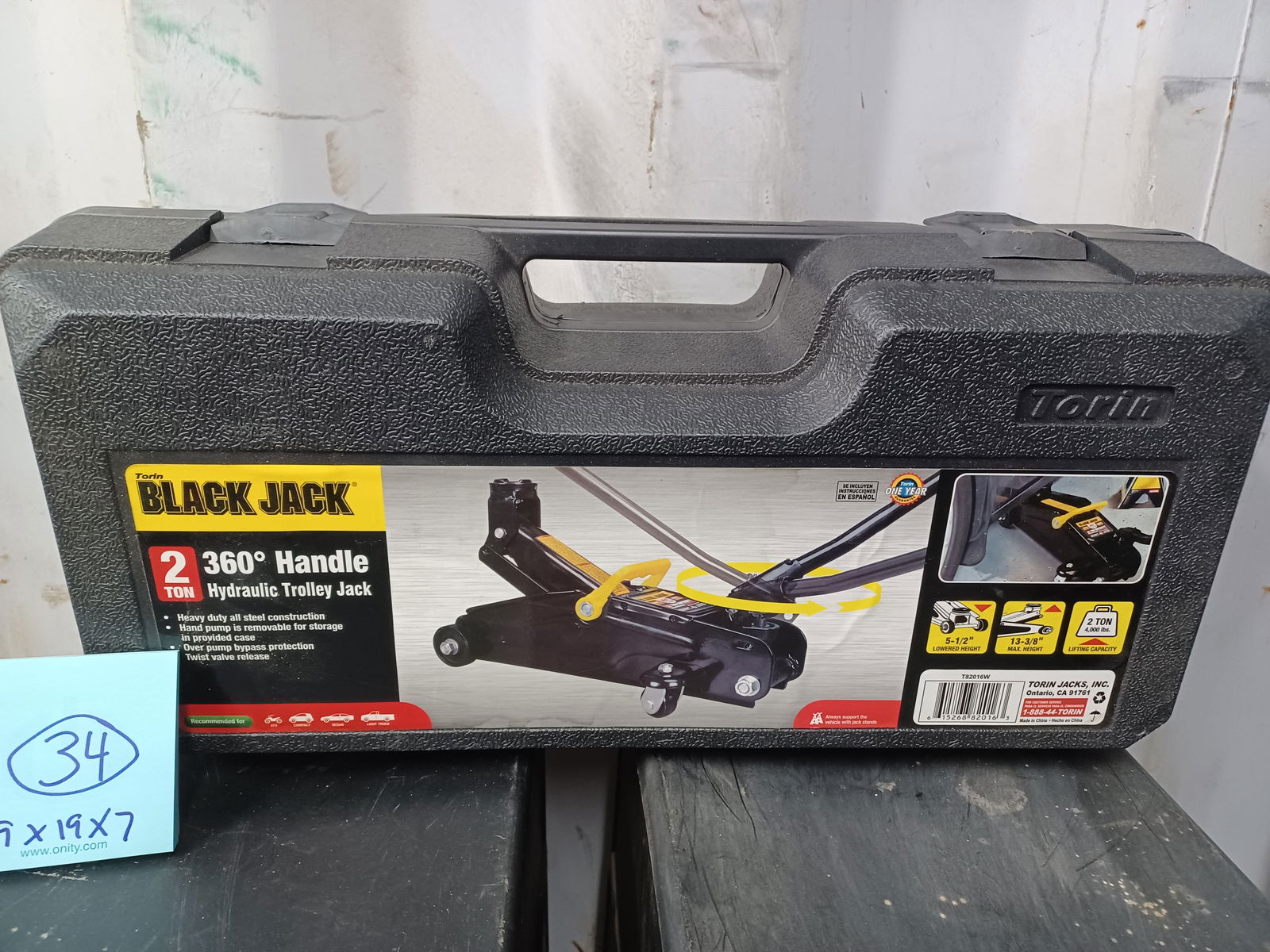 NEW Black Jack 2 Ton Hydraulic Jack (1 of 5)