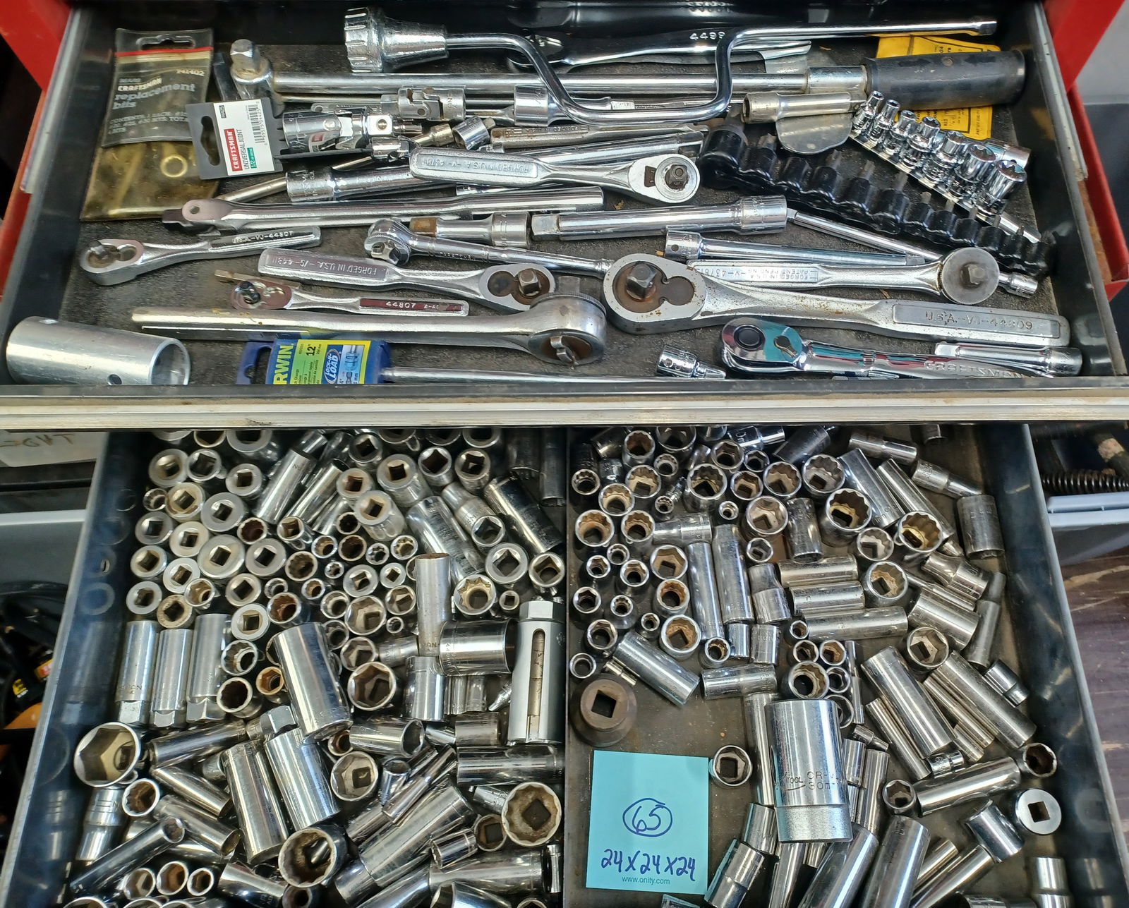 Large Lot of Craftsman Ratchets & Sockets (1 of 7)