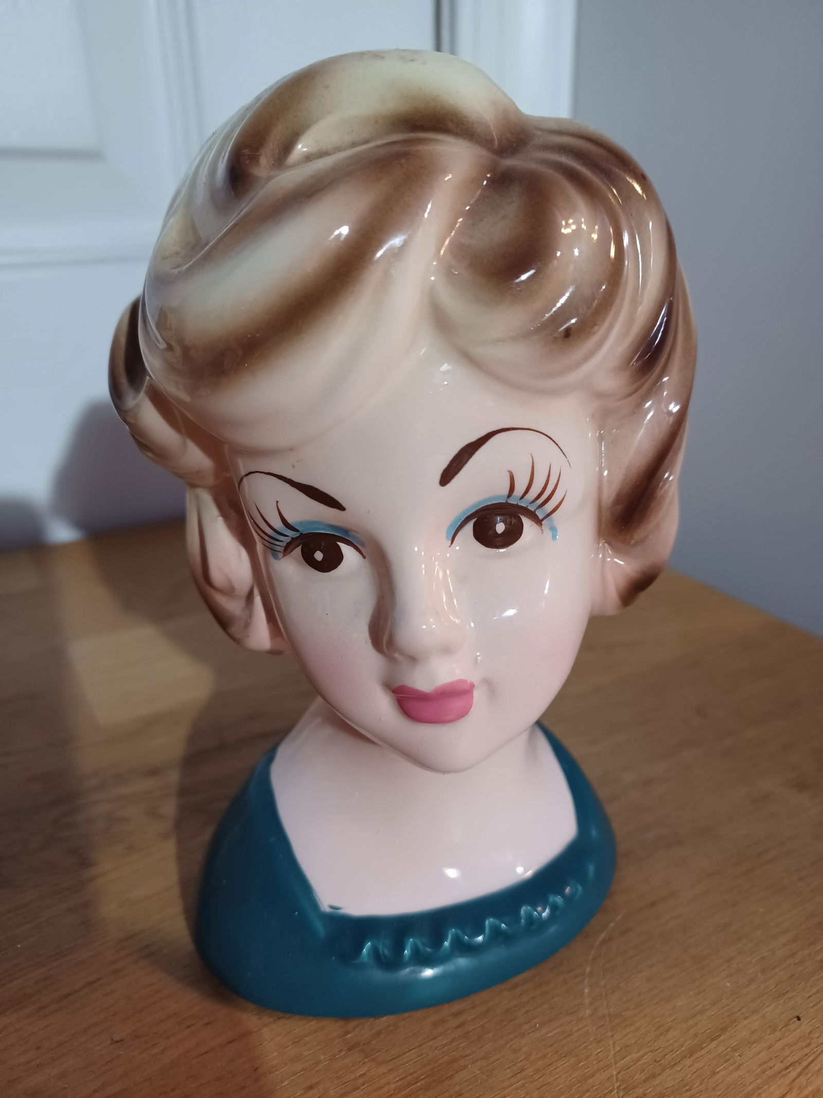 Vintage Head Vase Lady in Green (1 of 8)