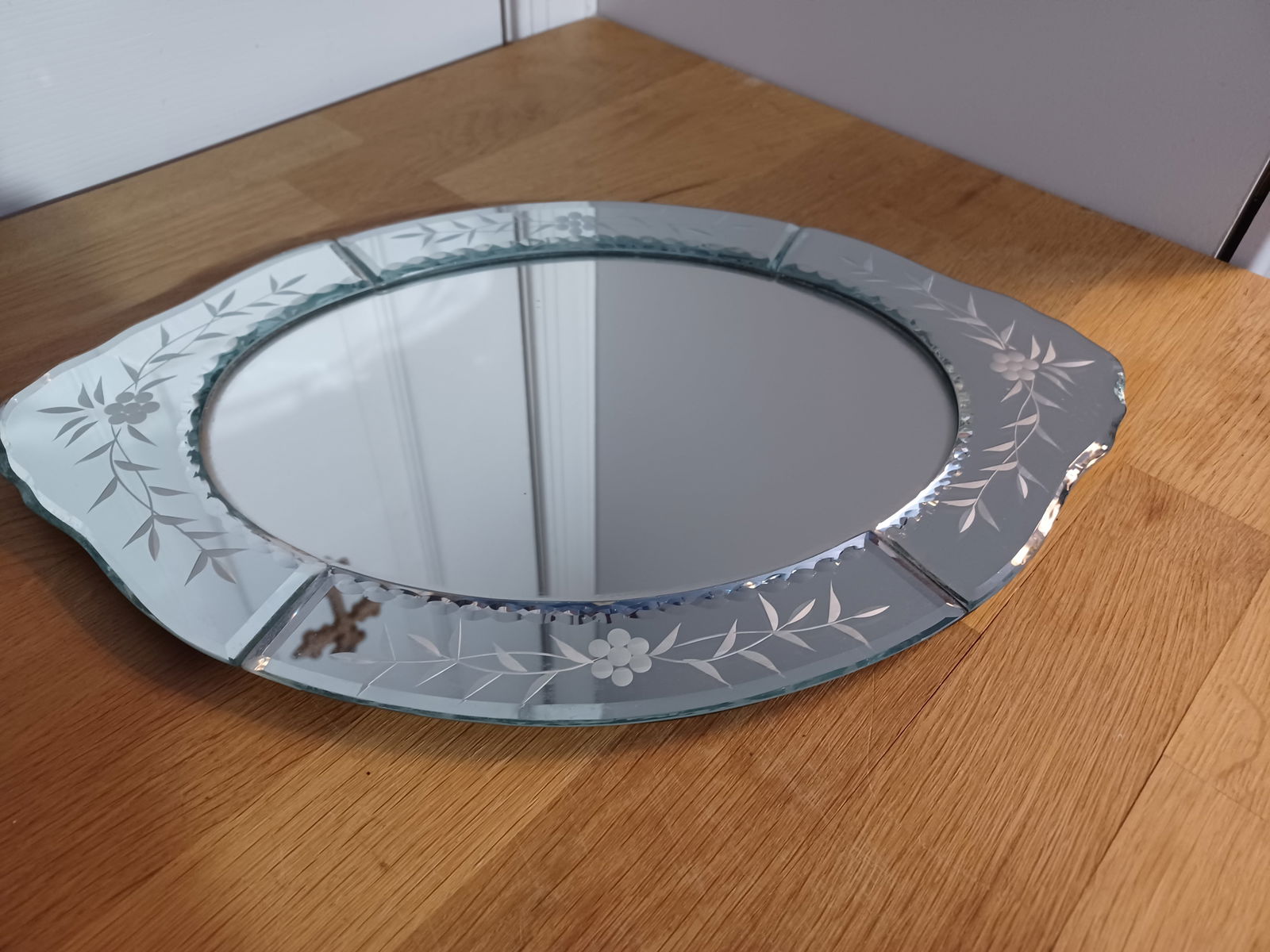 Vintage Mirrored Dresser Tray: See photos for details & condition