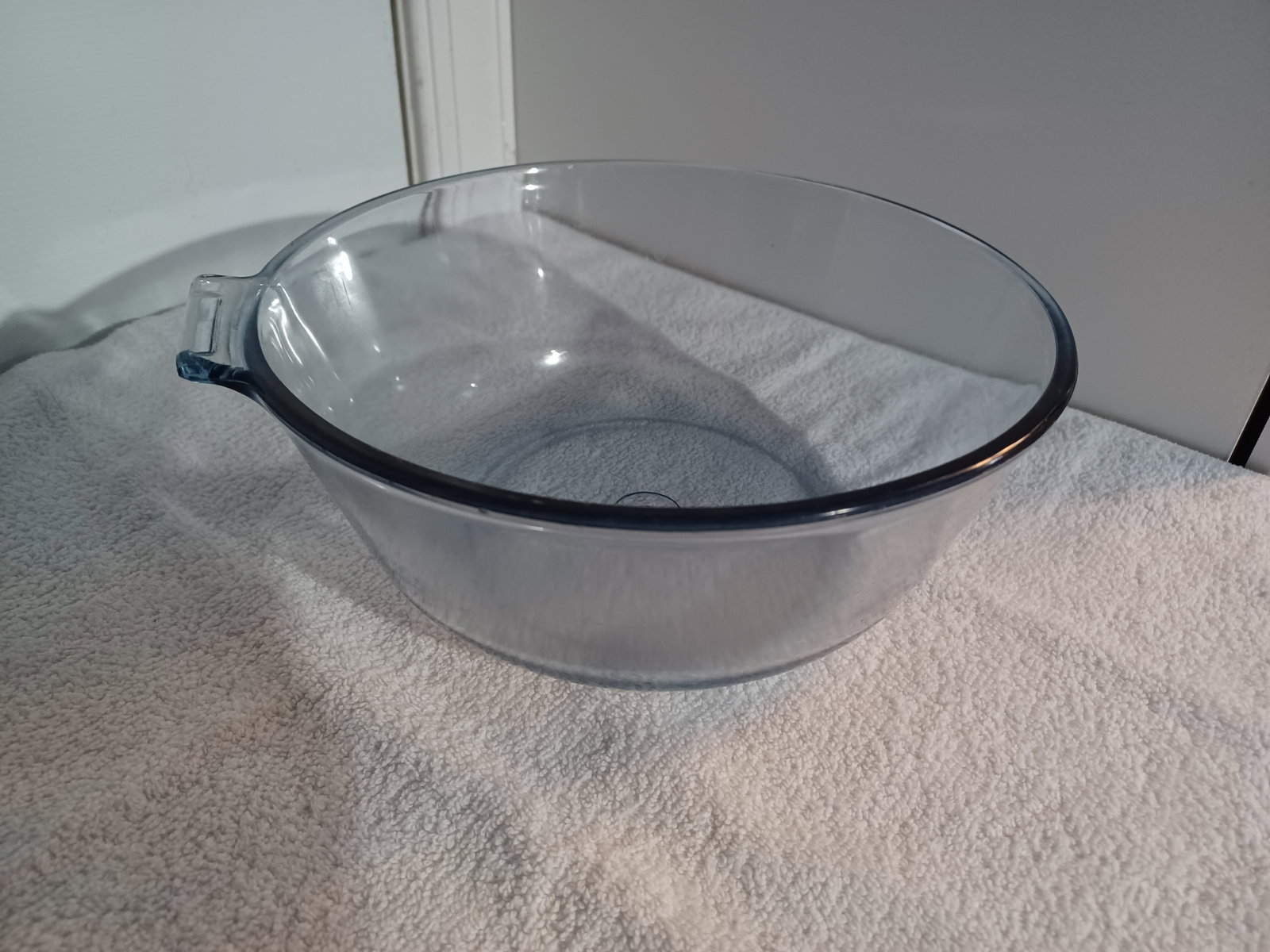 Pyrex Bowl: Pyrex Bowl