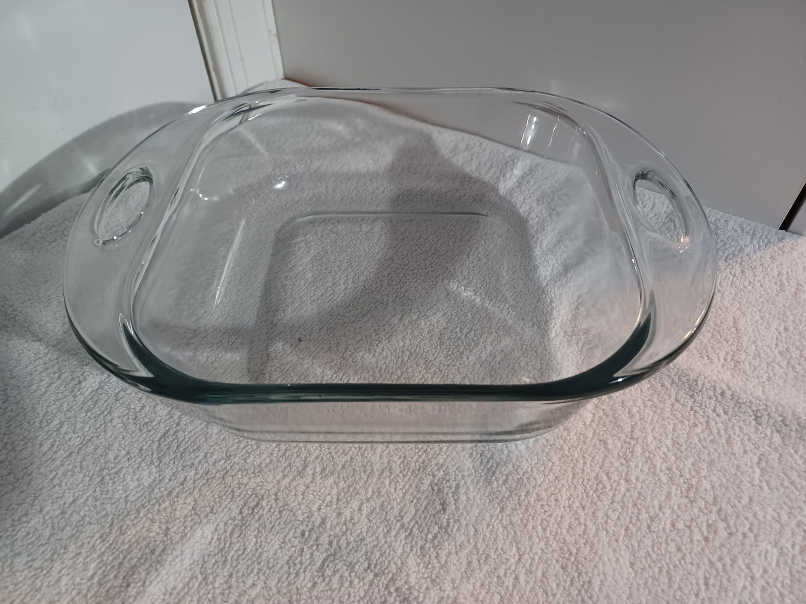 Anchor Hocking Handled Casserole: Anchor Hocking Handled Casserole