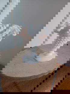 Vintage Fenton Milkglass Hobnail Vase: Vintage Fenton Milkglass Hobnail Vase