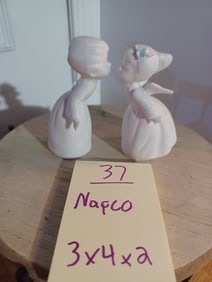 Vintage Napco Kissing Angels/ Condition Issue
