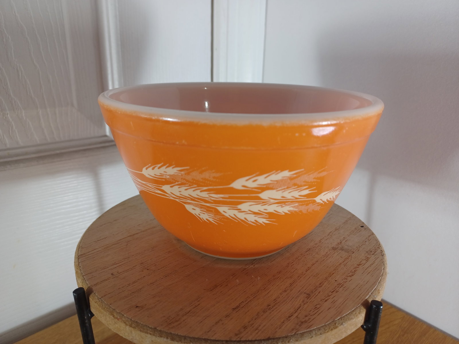 Vintage Pyrex Autumn Harvest Mixing Bowl: Vintage Pyrex Autumn Harvest Mixing Bowl