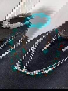 Turquois Set / Necklace, Earrings & Bracelet: Turquois Set / Necklace, Earrings & Bracelet