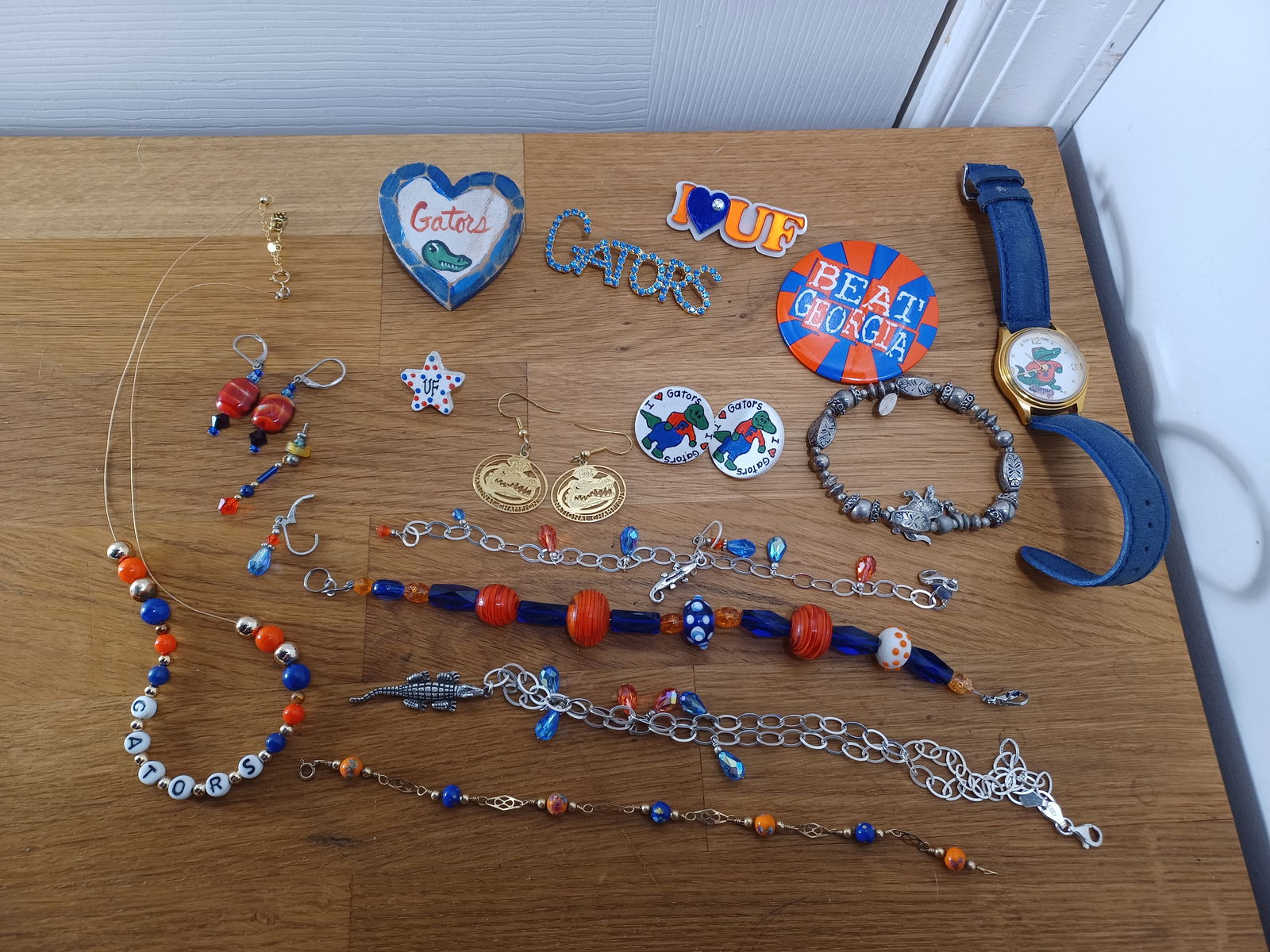 Large Box Lot UF Gator Jewelry (1 of 8)
