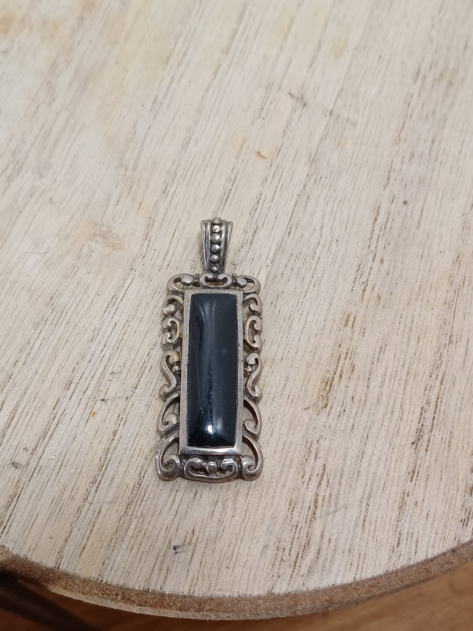 Vintage Sterling & Onyx Pendant: Vintage Sterling & Onyx Pendant