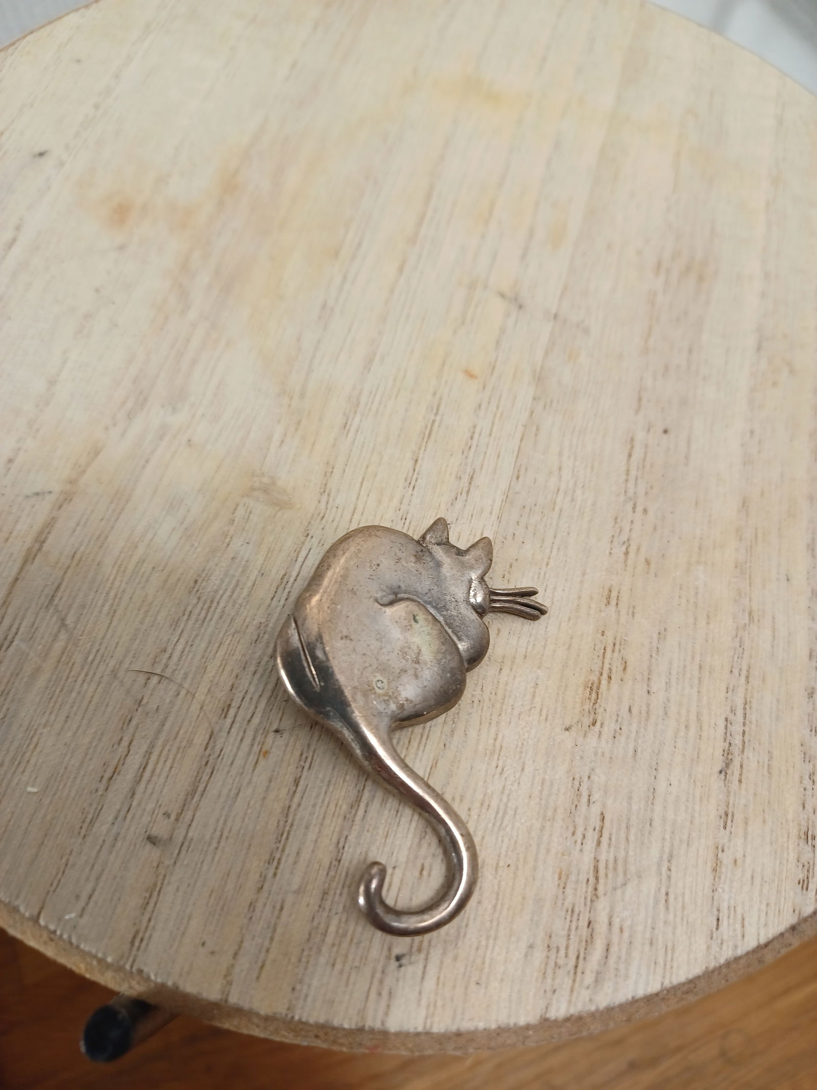 Vintage Sterling Cat Pin (1 of 4)
