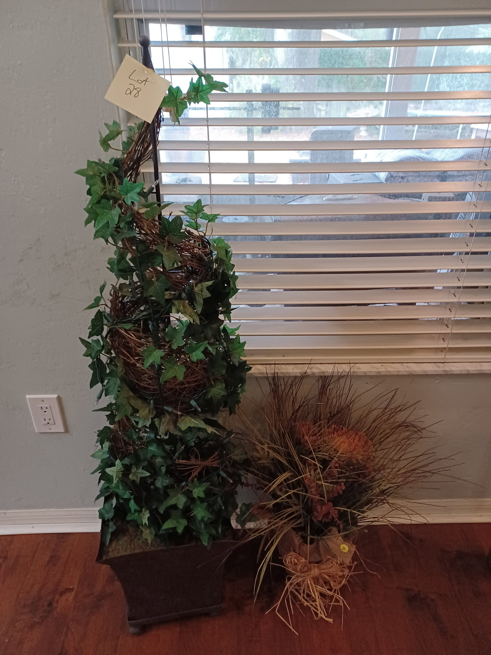 Planters: Planters