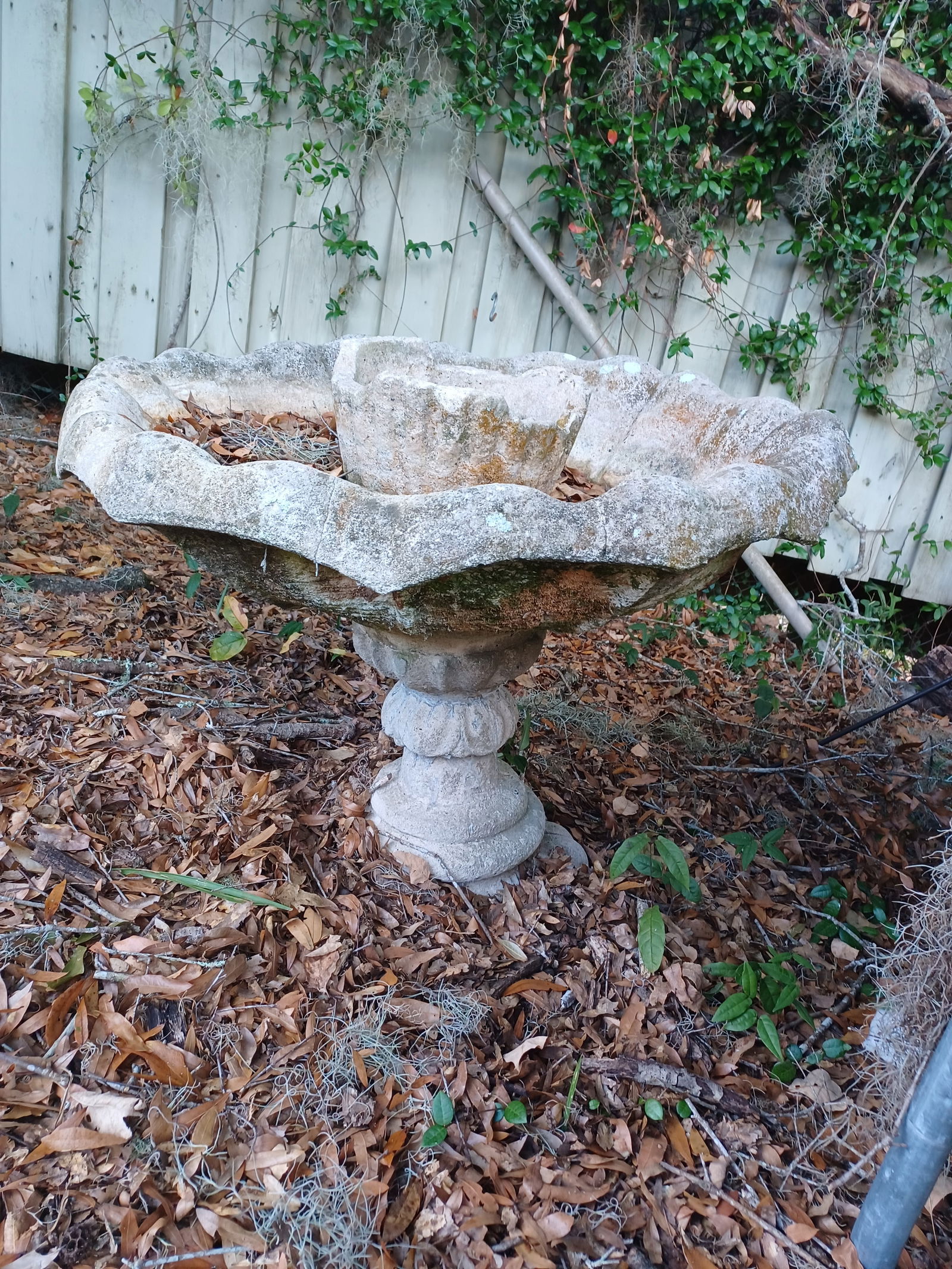 Large Concrete Birdbath Fountain (1 of 3)