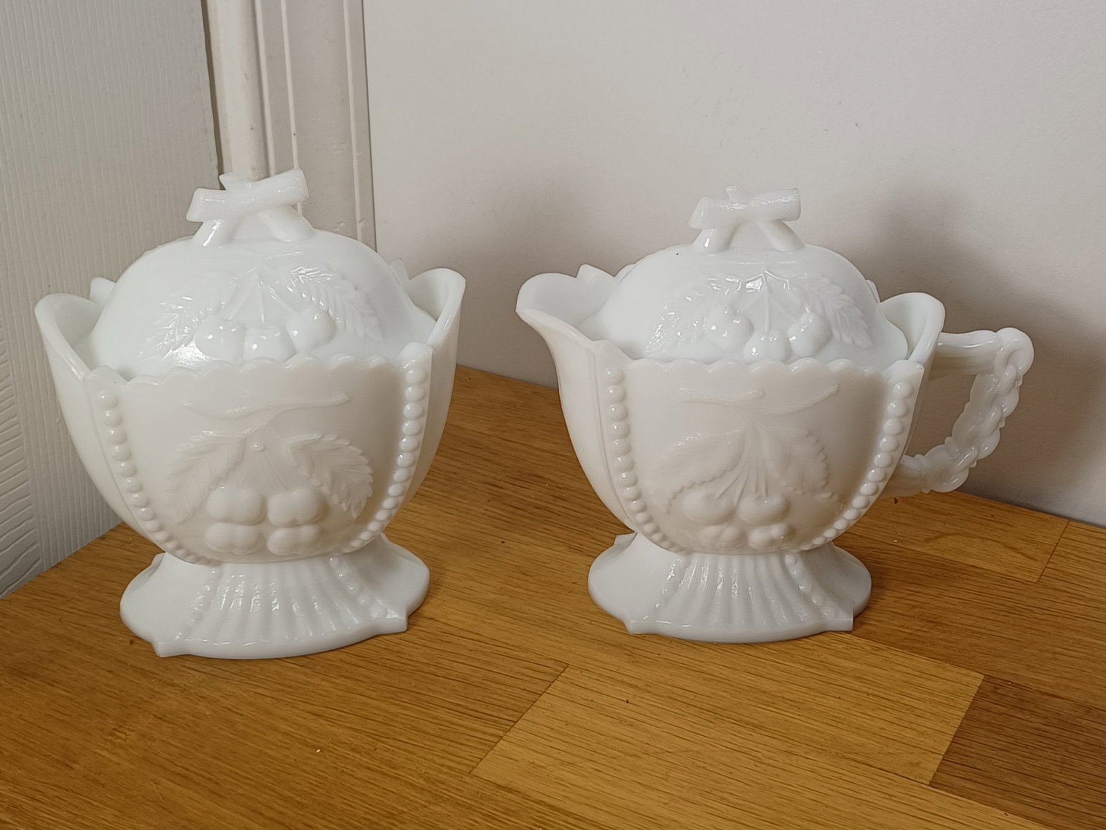 Vintage Westmoreland Milkglass Cream & Sugar: Vintage Westmoreland Milkglass Cream & Sugar