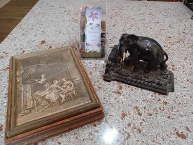 Lot of Cast Iron Elephant Bookend, vintage jewelry box