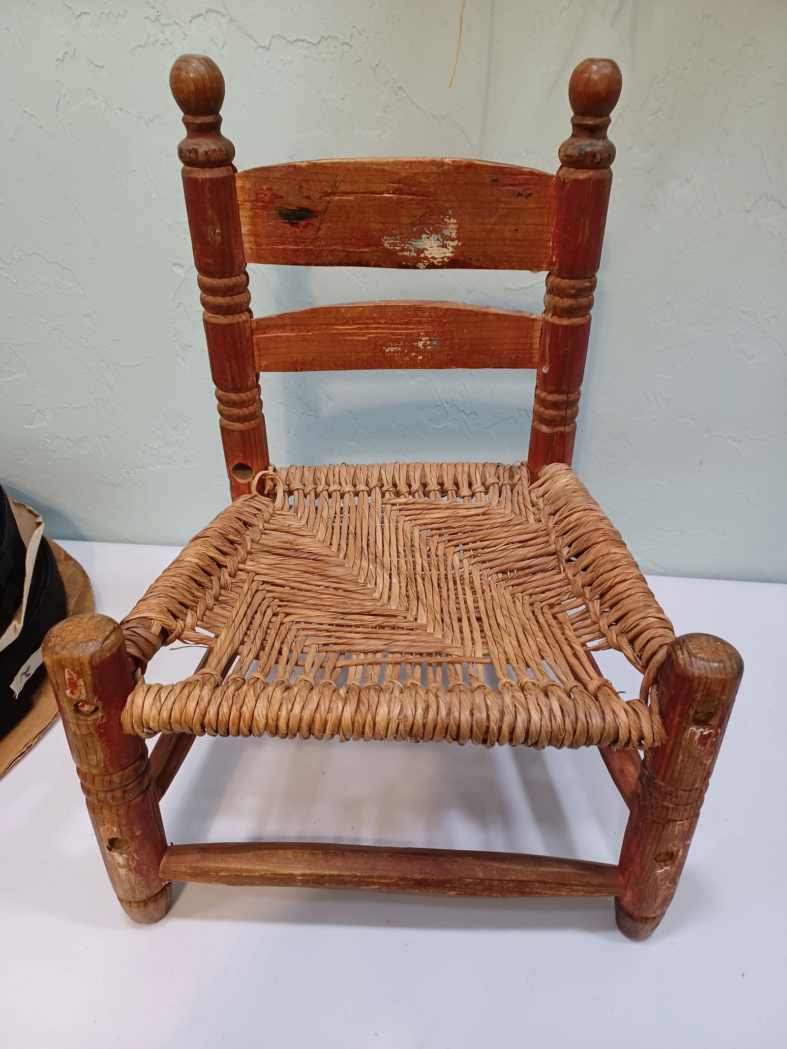 Vintage Childs Primitive Chair (1 of 5)