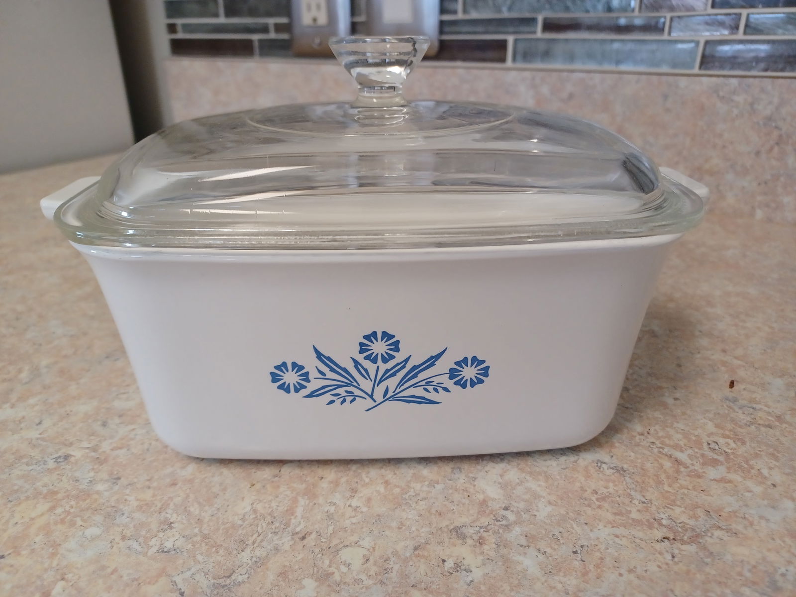 Corning Ware P-4-B Casserole (1 of 4)
