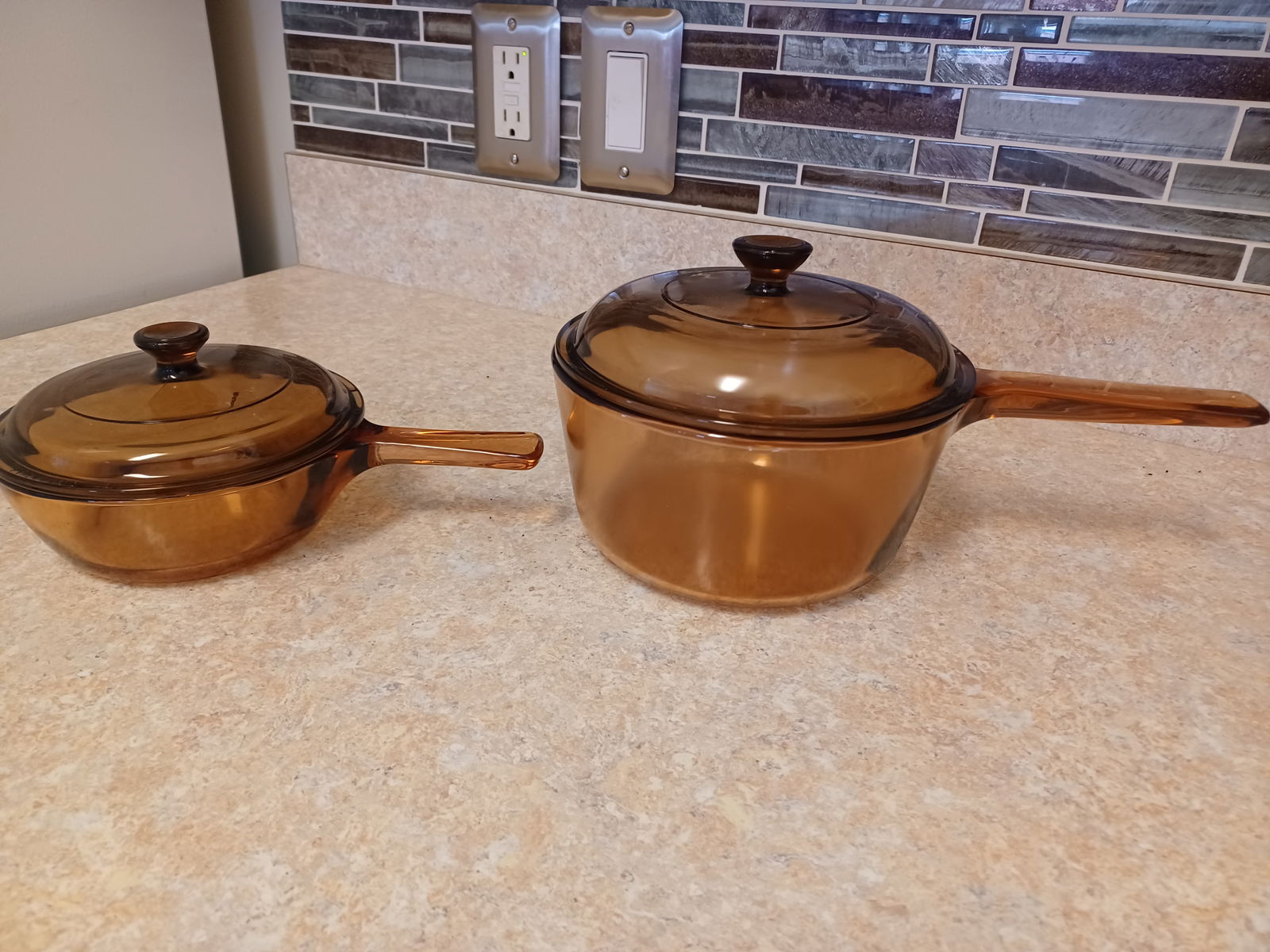 Corning Ware Visions Pots with Lids (1 of 8)