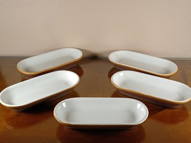 Set of 5 Vintage Hall Pottery Corn on Cob Holder Sets