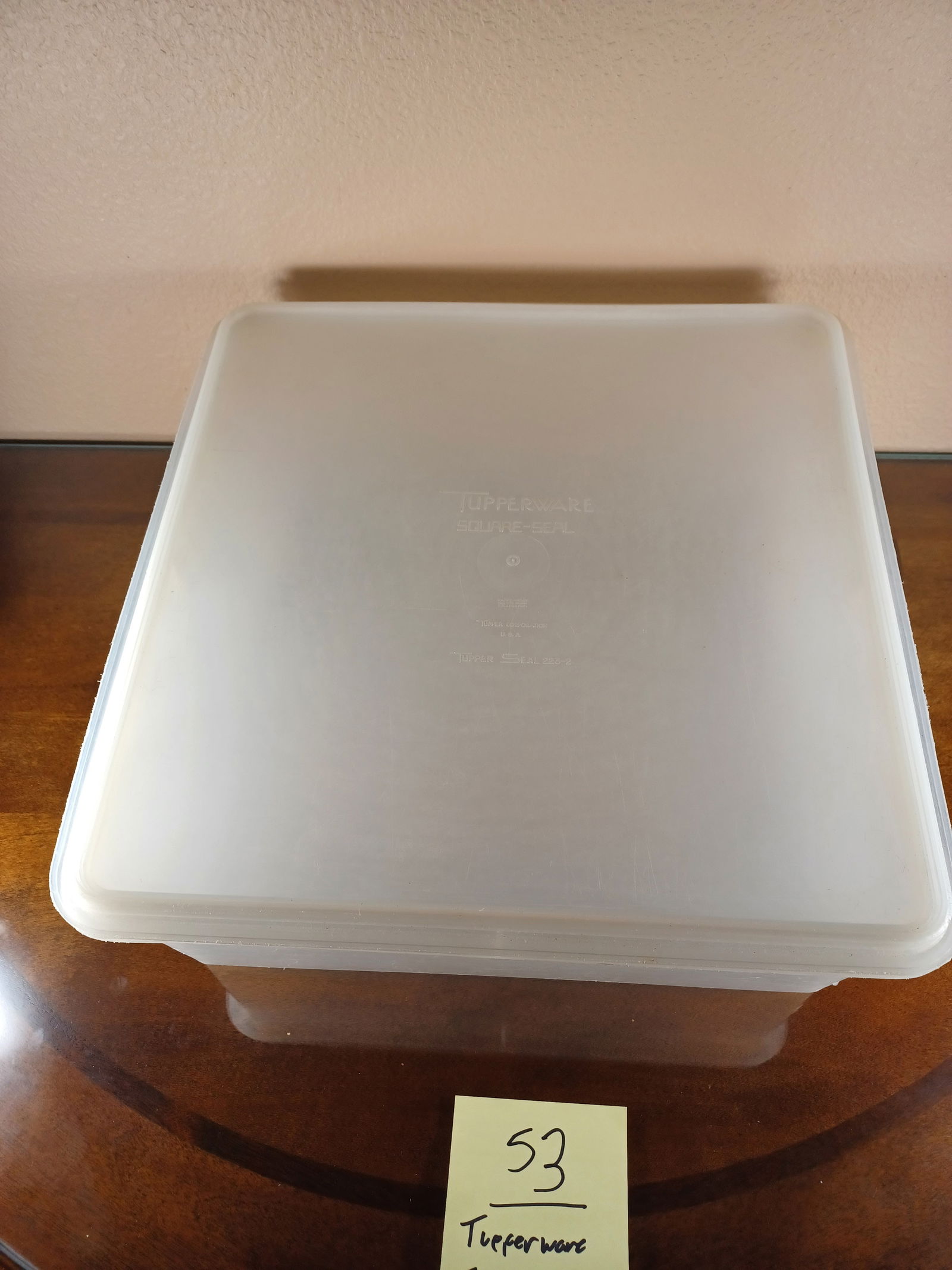 Vintage Tupperware Container (1 of 5)