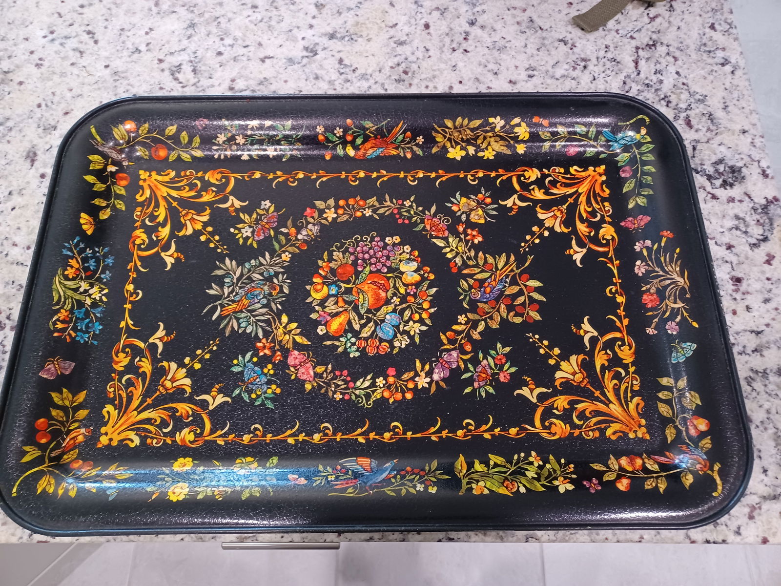 Beautiful Vintage Tin Enamelled Tray: Beautiful Vintage Tin Enamelled Tray