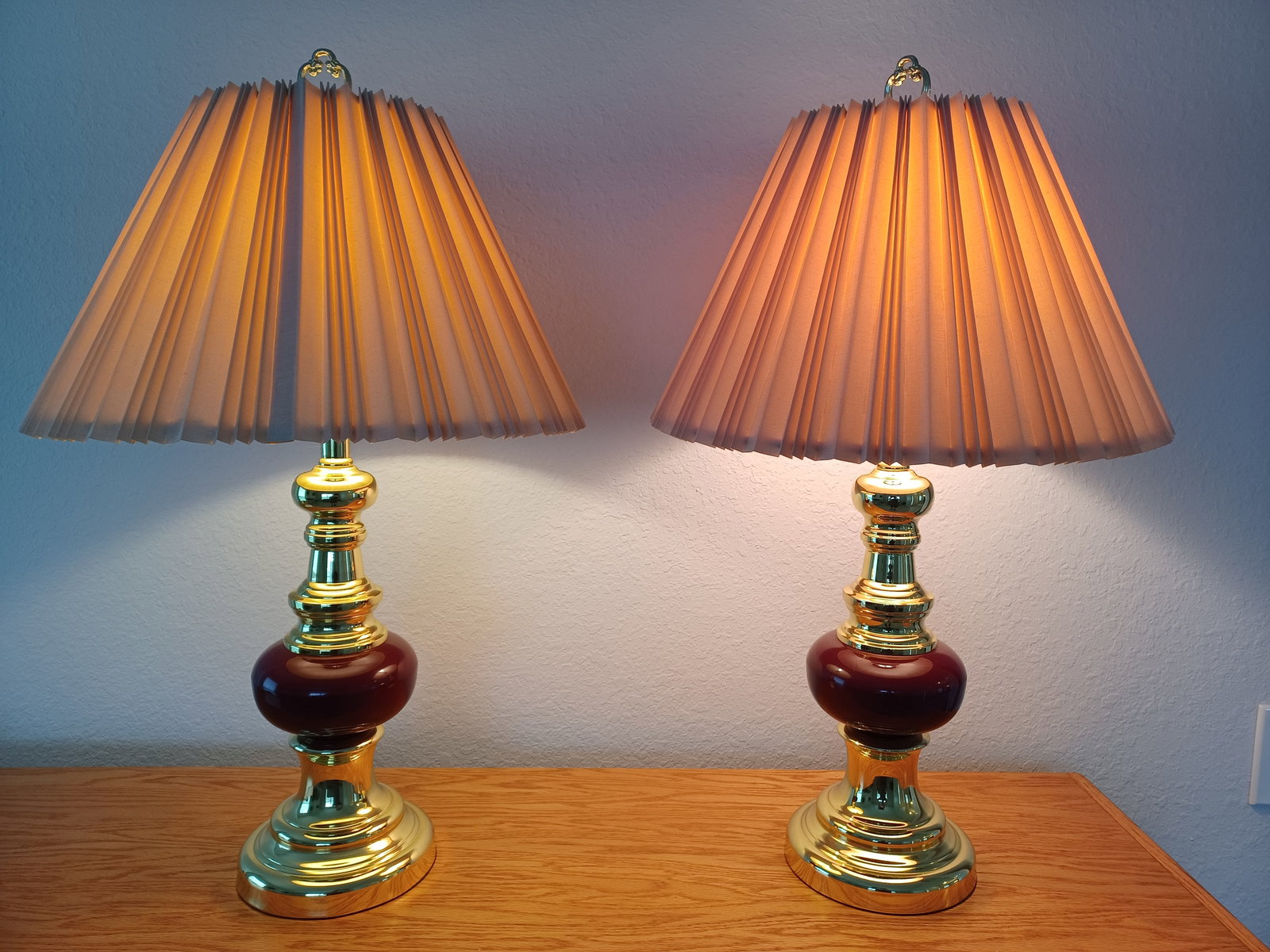 Pair of Gold & Maroon Lamps: Pair of Gold & Maroon Lamps