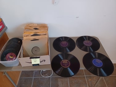 Large Lot of Vinyl Albums