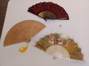 Lot of Vintage Fans/ Silk, Lace & wood