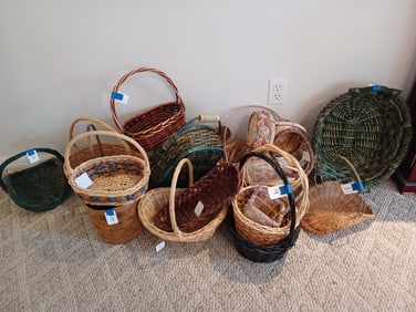 Large Lot of Baskets
