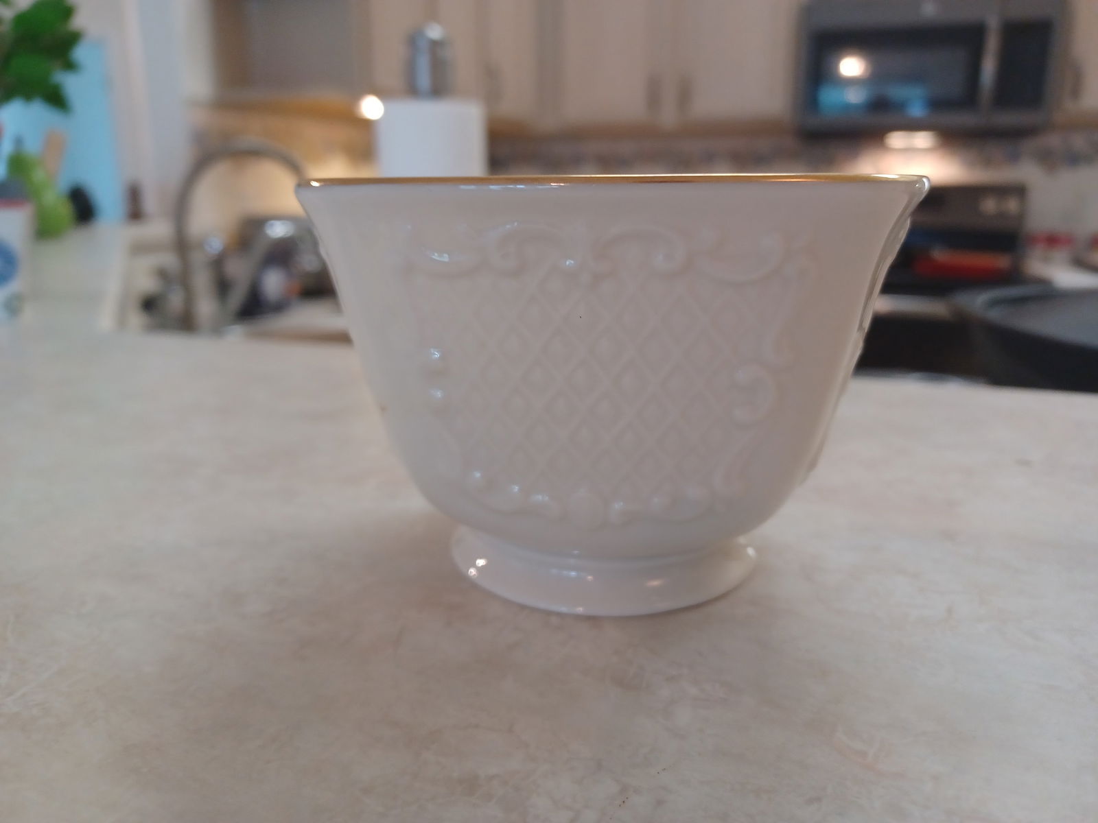 Lenox Bowl: Lenox Bowl