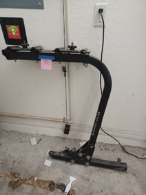 Reese Outfitter Adventure System Hitch / Bike Carrier
