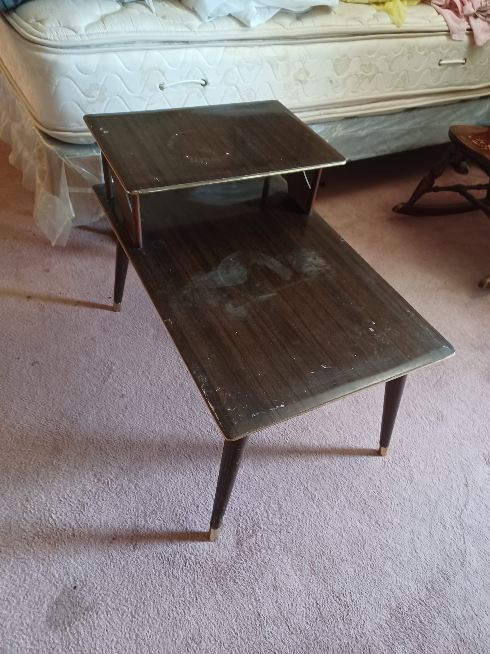 Mid century End Table: Mid century End Table