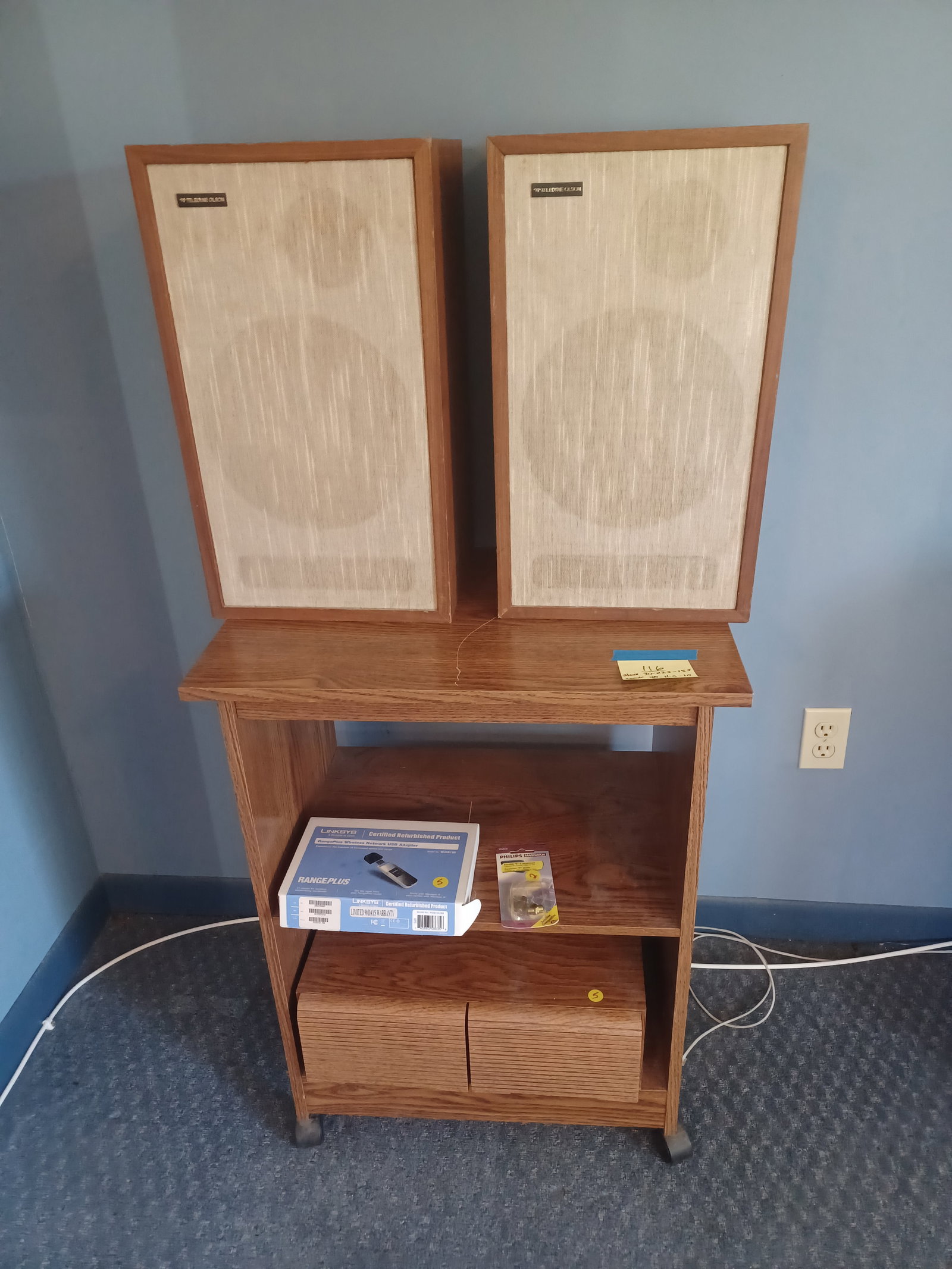 Vintage Teledyne Olson Speakers and Stand with Contents / owner states they work / untested: Vintage Teledyne Olson Speakers and Stand with Contents / owner states they work / untested