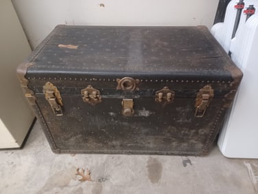 Vintage Steamer Trunk