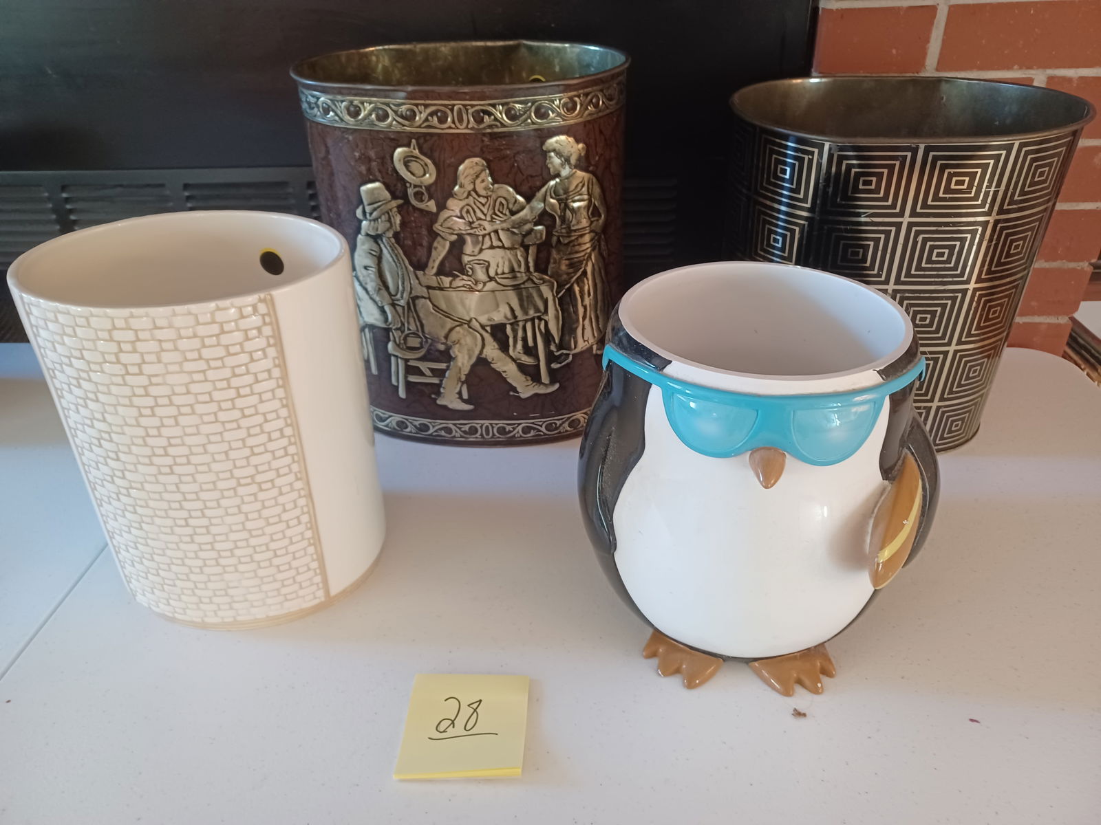 Lot of Vintage & Contemporary Waste Baskets: Lot of Vintage & Contemporary Waste Baskets