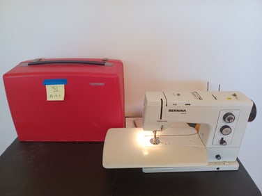 Bernina Record Sewing Machine with Case / As seen / Works