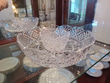 Beautiful Shannon Crystal Chip & Dip Set