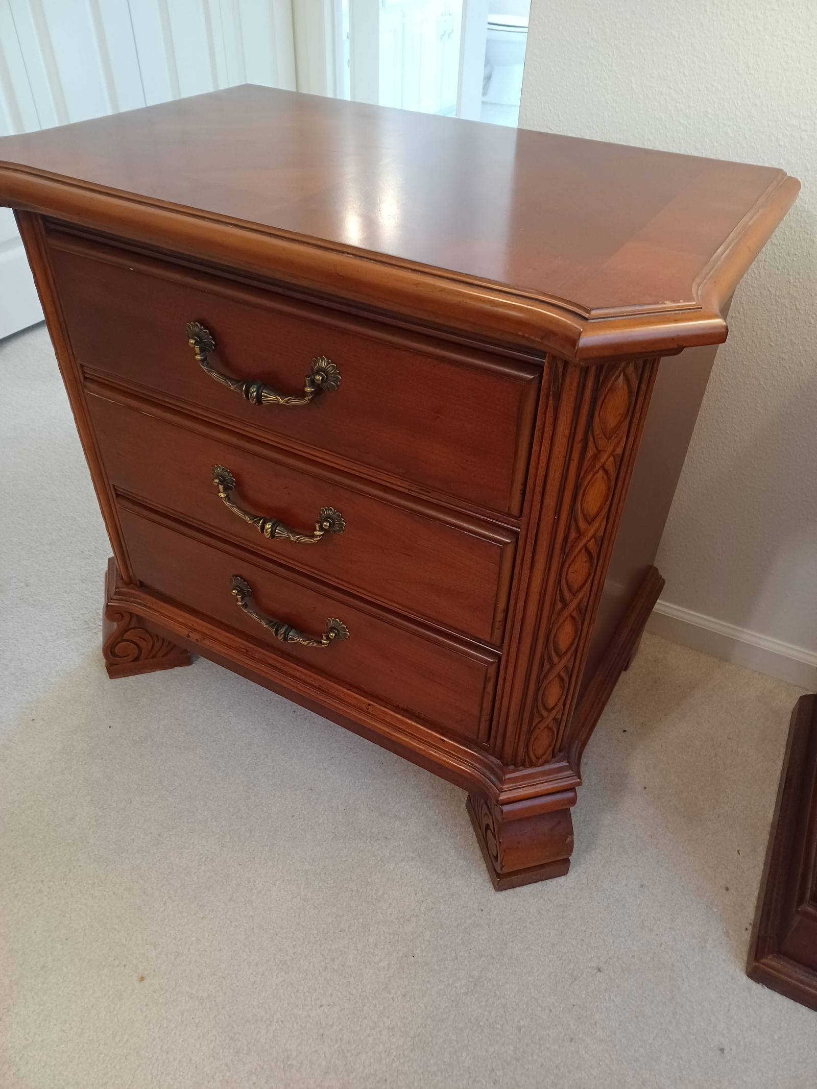 Mahogany Night Stand (1 of 6)
