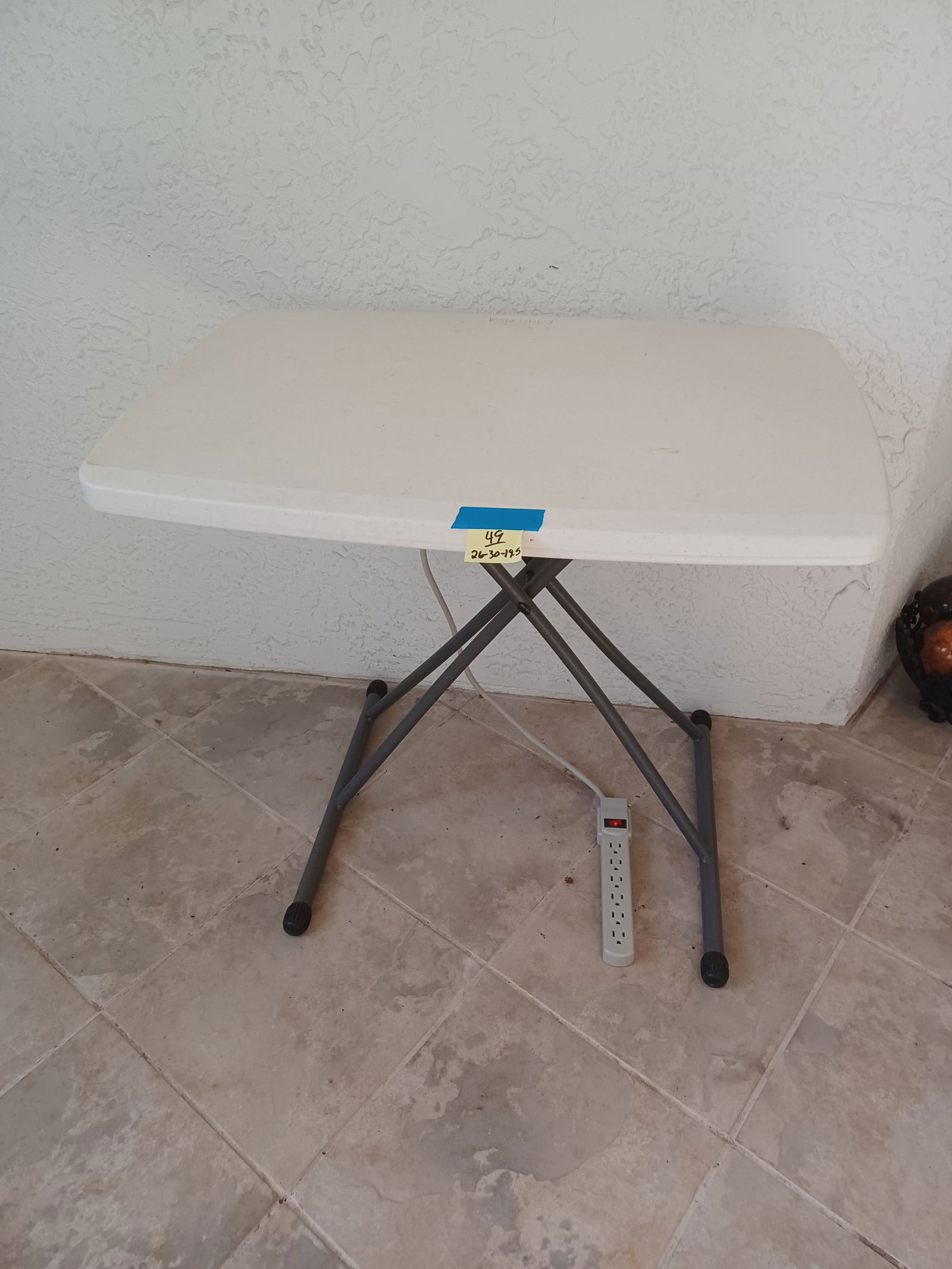 Small Folding Table (1 of 4)