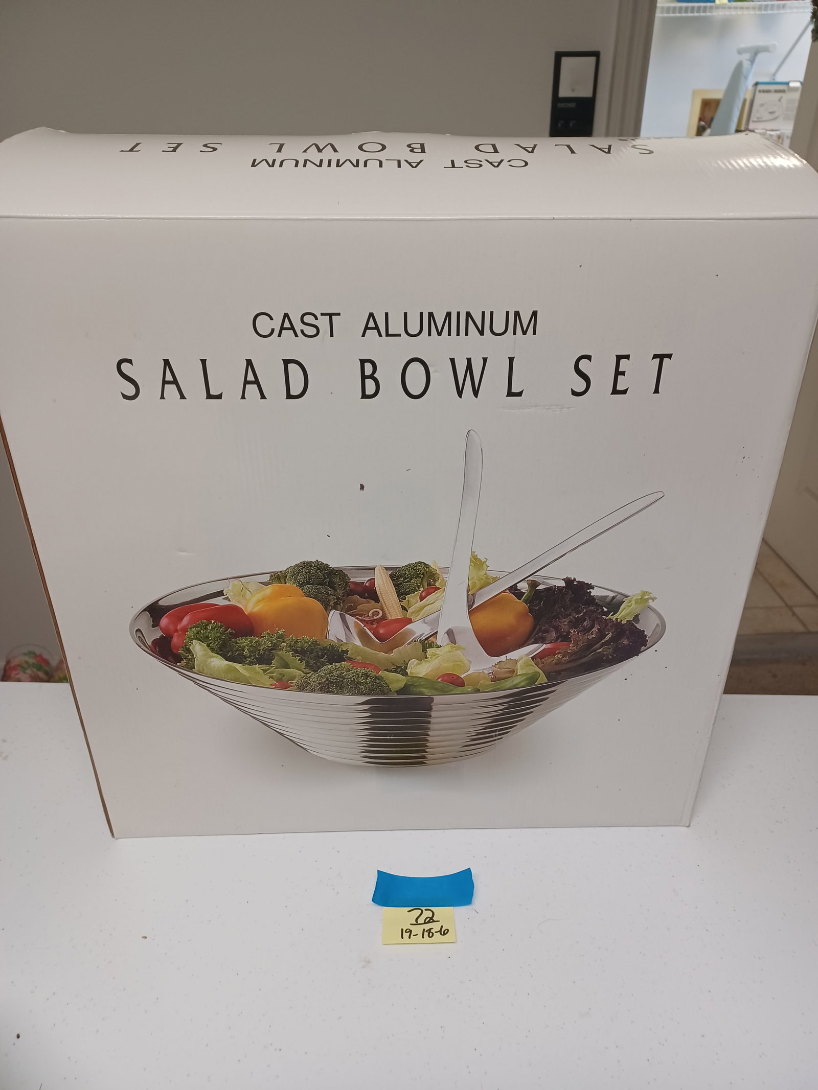 NEW Cast Aluminum Salad Bowl Set: NEW Cast Aluminum Salad Bowl Set