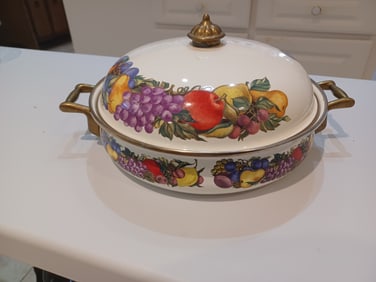 Ornate Enamelled French Roasting Pan