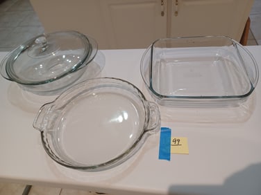 Lot of Anchor Hocking Baking Pans