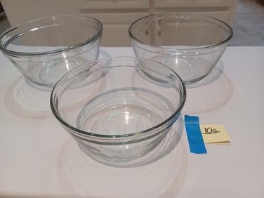 Lot of 3 Anchor Hocking Mixing Bowls