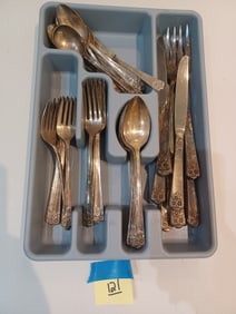 Vintage WM Rogers & Sons Silver Plated Utensil Set