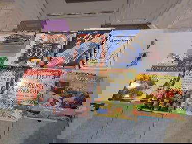 Lot of Cookbooks & Recipe Box