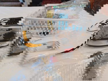 Kodak DX3700 Digital Camera Lot/ Not Tested but looks like new