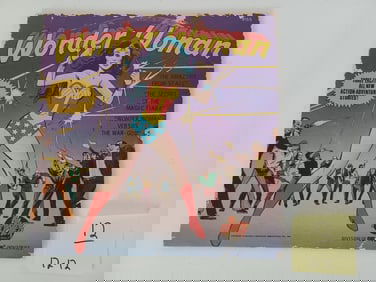 Vintage 1975 Wonder Woman Album