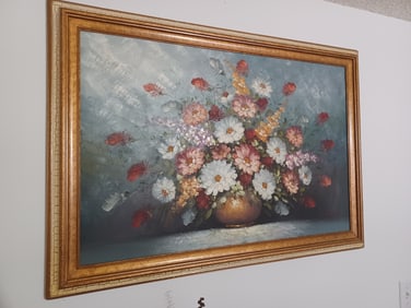 Large Artist Signed Oil on Canvas / Floral Scene