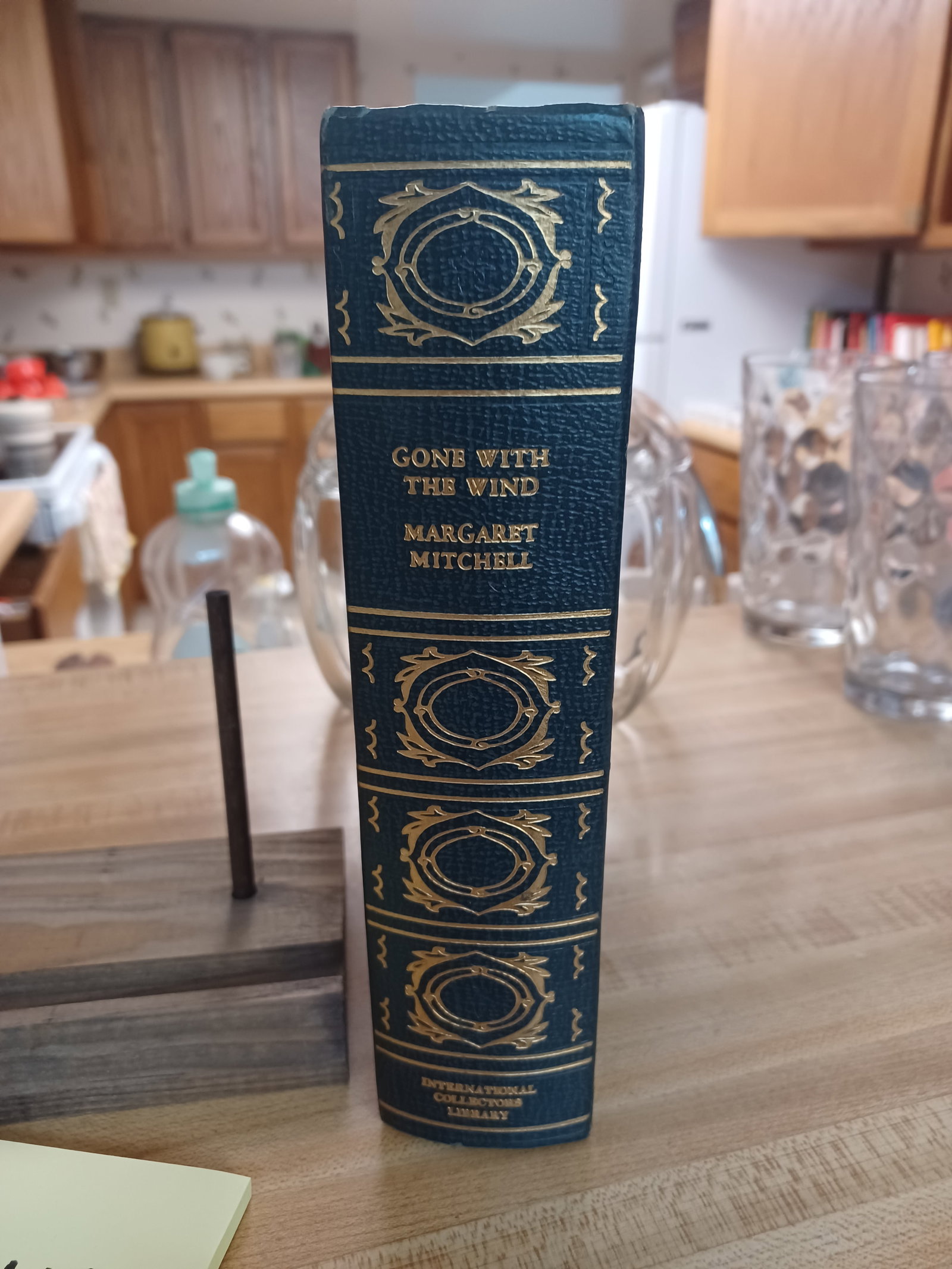 Beautiful edition of Gone with the Wind: Beautiful edition of Gone with the Wind